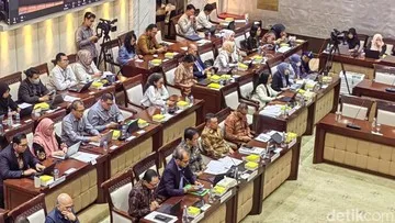 Ketok Palu Besok: DPR Bersiap Sahkan RUU PFII Jadi Undang-Undang Baru